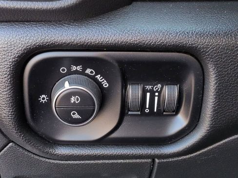 Used 2025 RAM 1500 Laramie w/ Sport Appearance Package image 25