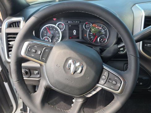Used 2026 RAM 2500 Big Horn AWD/4WD image 8