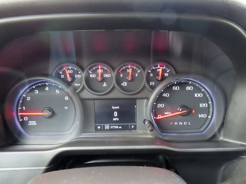 Used 2022 Chevrolet Silverado 2500 Custom w/ Custom Value Package image 28