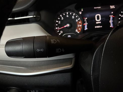 Used 2025 Jeep Compass Limited AWD/4WD image 34