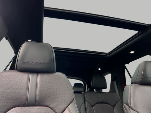 New 2025 Honda Pilot Black Edition image 20