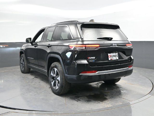 Used 2024 Jeep Grand Cherokee Limited 4xe AWD/4WD image 10