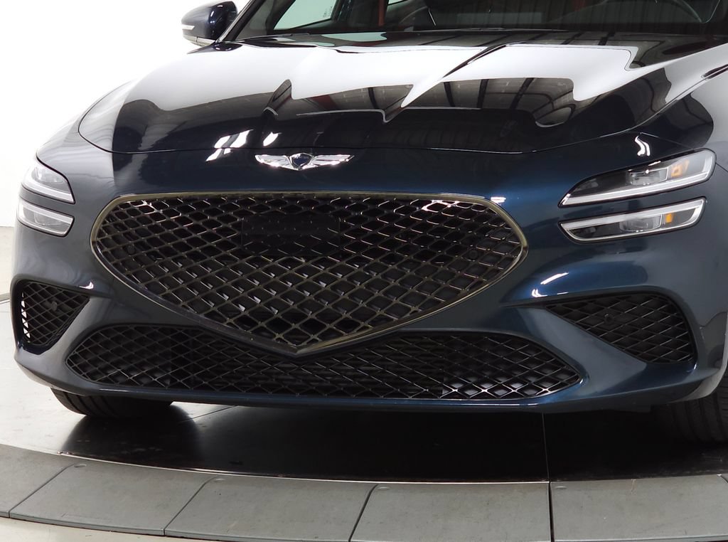 Used 2023 Genesis G70 2.0T w/ Sport Prestige Package AWD/4WD image 3