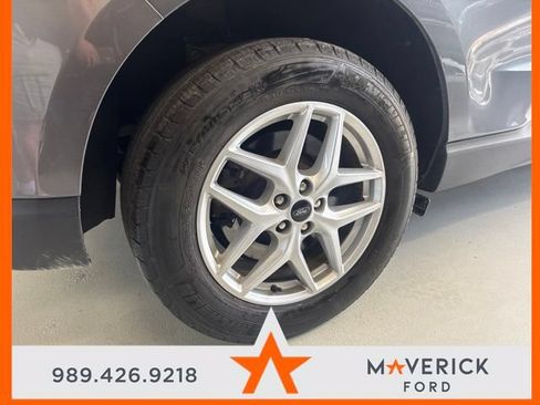 Used 2023 Ford Edge SEL w/ Convenience Package AWD/4WD image 32