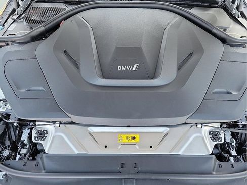 Certified 2026 BMW i4 eDrive40 RWD image 11