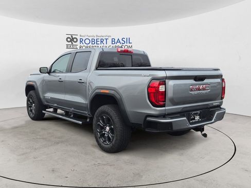 Used 2023 GMC Canyon Elevation w/ Convenience Package image 3