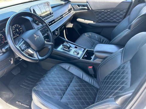 Used 2023 Mitsubishi Outlander SEL FWD image 27