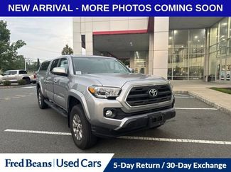 Used 2016 Toyota Tacoma SR5 w/ SR5 Appearance Package (SN) AWD/4WD video 1