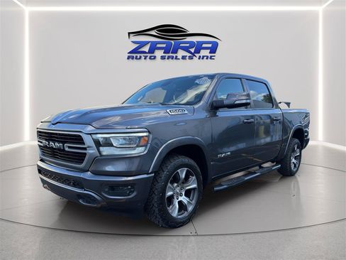 Used 2019 RAM 1500 Laramie w/ Sport Appearance Package AWD/4WD image 3