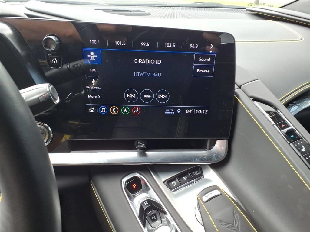 Used 2020 Chevrolet Corvette Stingray Premium Cpe w/ 3LT Preferred Equipment Group RWD image 29