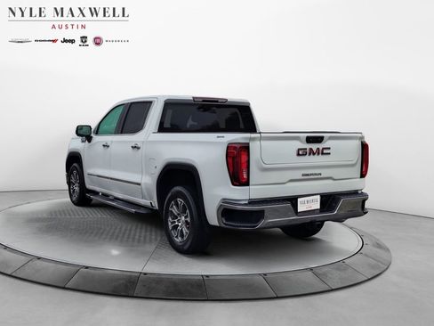 Used 2024 GMC Sierra 1500 SLT image 15