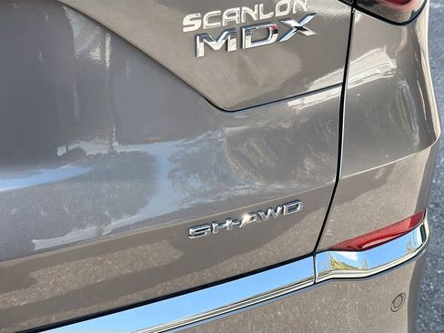Used 2023 Acura MDX SH-AWD w/ Advance Package image 12