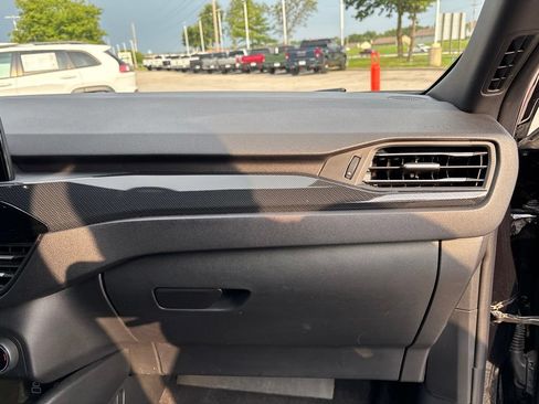 Used 2025 Ford Escape ST-Line Select AWD/4WD image 56
