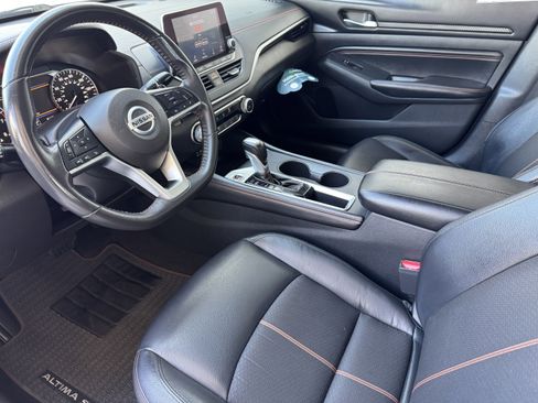 Used 2022 Nissan Altima 2.5 SR image 10