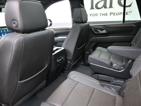 Used 2023 Chevrolet Tahoe High Country AWD/4WD image 26