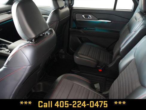 Used 2025 Ford Explorer ST-Line w/ Premium Package RWD image 29
