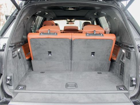 Used 2026 BMW X7 M60i AWD/4WD image 25