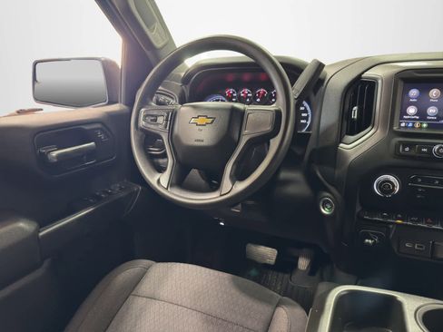 Used 2022 Chevrolet Silverado 1500 Custom image 16