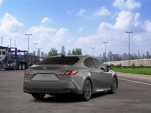 New 2026 Toyota Camry XLE image 10