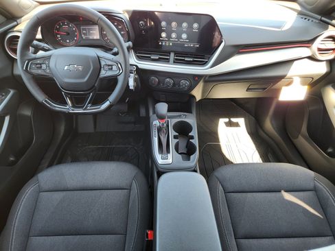 New 2026 Chevrolet Trax RS w/ Sunroof Package image 19