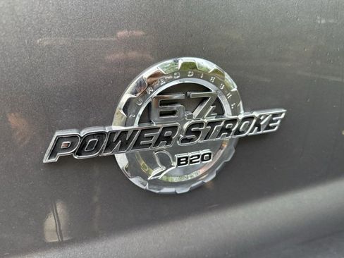 Used 2012 Ford F250 Lariat image 24