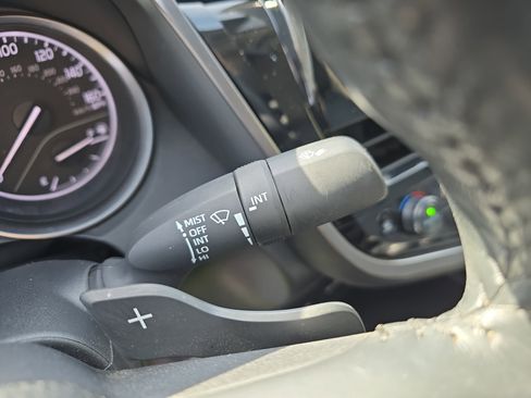 Used 2024 Toyota Camry SE image 24