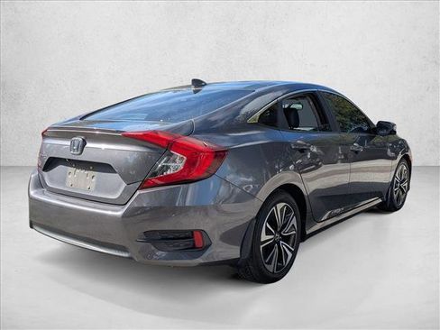 Used 2018 Honda Civic EX-L image 5