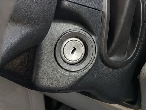 Used 2016 Ford F150 XL w/ Equipment Group 101A Mid image 25