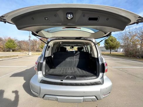 Used 2017 Nissan Armada Platinum w/ Captain Seat Package RWD image 10