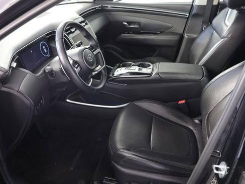 Used 2023 Hyundai Tucson Limited image 19