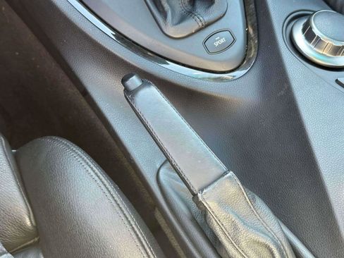 Used 2007 BMW 650i Coupe image 31