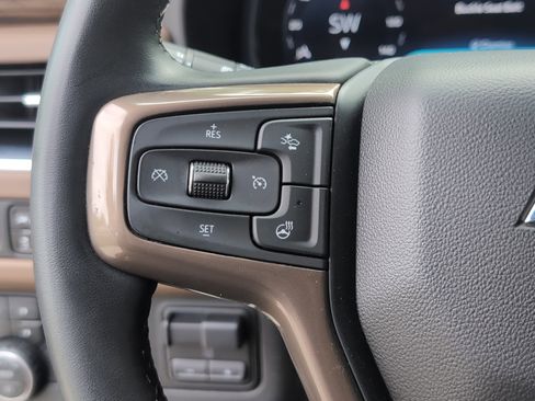Used 2023 Chevrolet Tahoe High Country AWD/4WD image 19