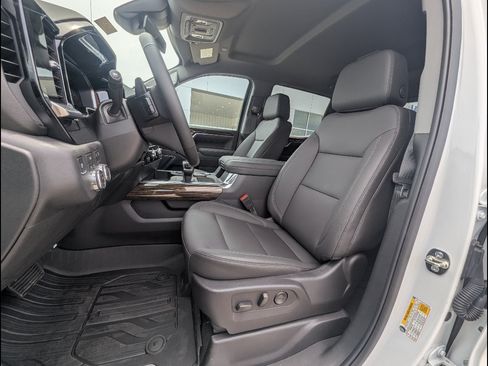 New 2026 GMC Sierra 1500 Elevation w/ Elevation Premium Package AWD/4WD image 15