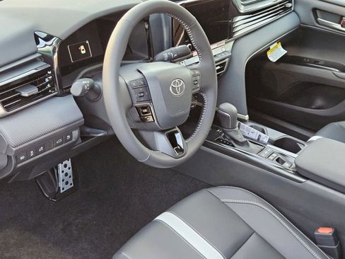 New 2026 Toyota Camry SE FWD image 3