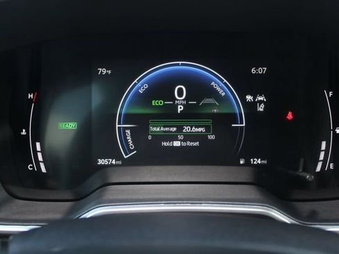 Certified 2024 Toyota Corolla Cross AWD Hybrid w/ Convenience Package image 61