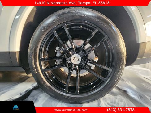 Used 2020 Porsche Cayenne AWD/4WD image 33