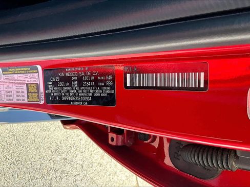 Used 2025 Kia K4 GT-Line w/ GT-Line Sunroof Package image 37