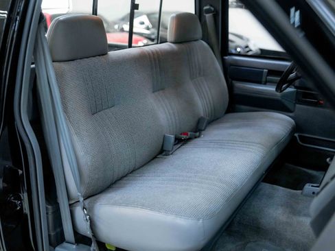 Used 1988 Chevrolet Silverado 1500 4x4 Regular Cab image 61