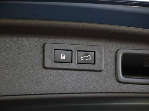 Certified 2023 Subaru Forester Premium AWD/4WD image 31