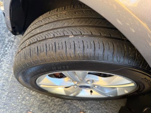 Used 2014 Ford Focus SE image 15