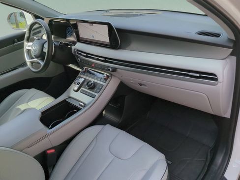 Used 2025 Hyundai Palisade SEL FWD image 21