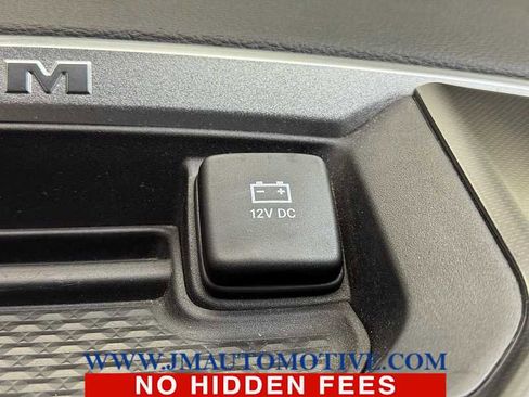 Used 2020 RAM 1500 Laramie w/ Sport Appearance Package AWD/4WD image 41