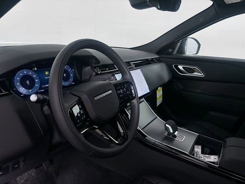 Used 2026 Land Rover Range Rover Velar S image 9