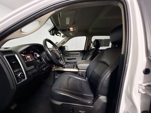 Used 2019 RAM 1500 Big Horn image 14