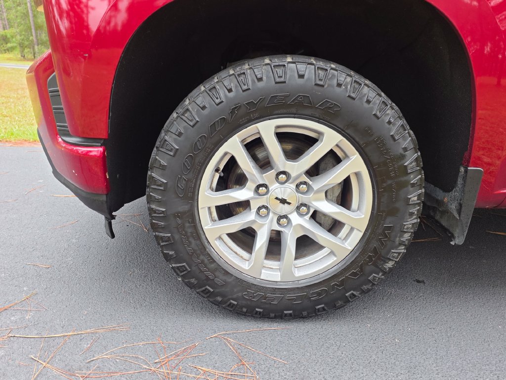Used 2022 Chevrolet Silverado 1500 RST AWD/4WD image 9