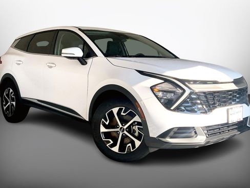 Used 2023 Kia Sportage EX FWD image 12