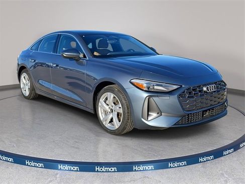 Used 2025 Audi A5 2.0T Premium w/ Convenience Package image 7