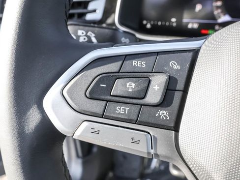 New 2026 Volkswagen Jetta SE FWD image 26