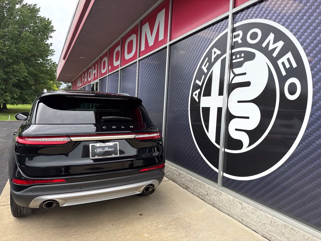 Used 2022 Lincoln Corsair FWD image 12