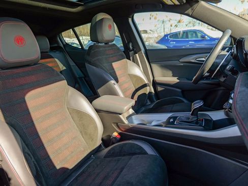 Used 2024 Alfa Romeo Tonale Veloce w/ Active Assist Package image 33